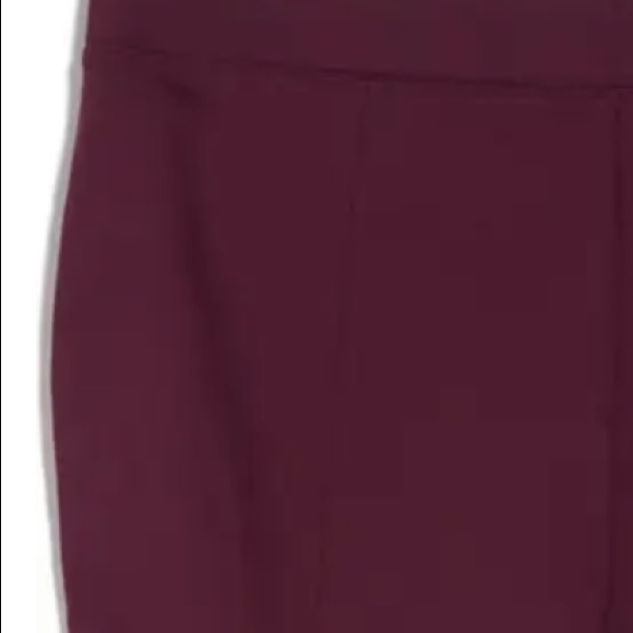 Cropped Ponte Knit Pants - Picture 5 of 6